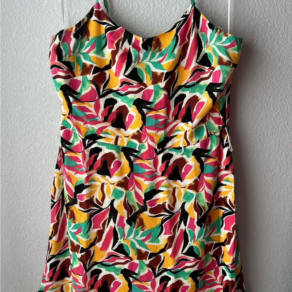Nine West Colorful Floral Dress with straps and flattering fit Size M